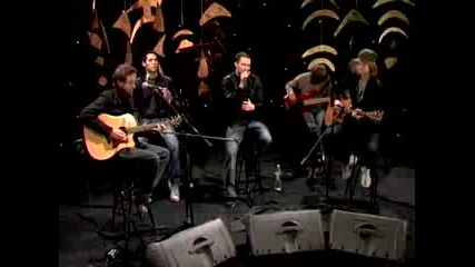Maroon 5 - This Love ( Live Acoustic)