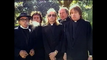 Песен на Хеви Метал holy smoke