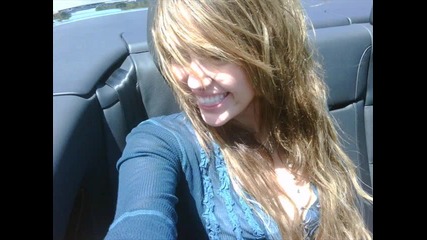 Miley Cyrus - twitter pretty pictures 