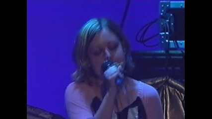 Pearl Jam - Im going hungry (featuring Corin Tucker) - Live at The Garden 