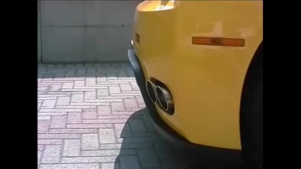 Много Яко Ferrari Enzo