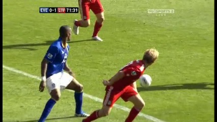 2011-10-01 Everton vs Liverpool 0-1 Carroll (71) Epl