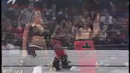Wwe Мики Джеймс целува Мелина xd 