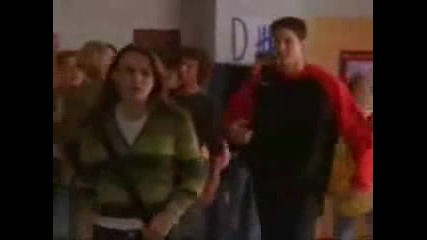 Nathan And Haley - Hundreds Of Tears