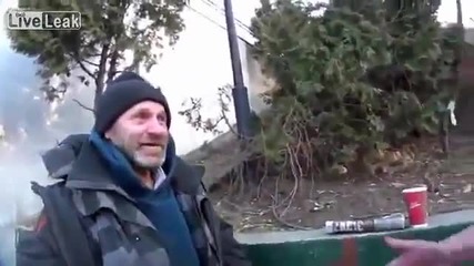 Този магически трик ще ви просълзи!