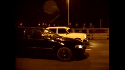 Honda Civic 5 vs Vaz 2105 