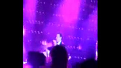 Andreas Stamos - Kamia gynaika 