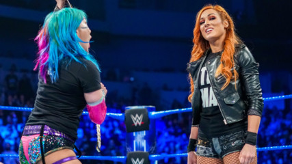Asuka punches Becky Lynch during heated confrontation: SmackDown LIVE, Jan. 22, 2019
