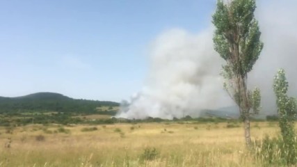Пламна сметището на Ихтиман