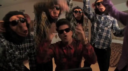 Bruno Mars - The Lazy Song [official Video]