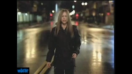 Avril Lavigne - Im With You (HIGH QUALITY)