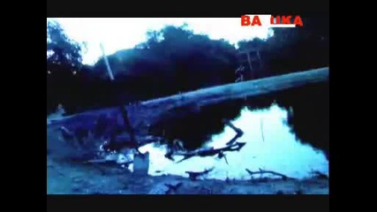Dvj Bazuka - Walkin Away