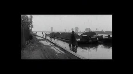Българският филм Няма нищо по - хубаво от лошото време (1971) [част 5]
