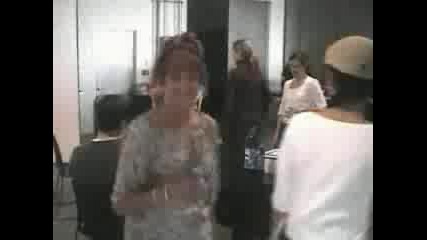 Britney Spears - Зад кадър на Dwad Tour 1 