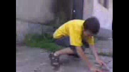 s edin udar se obiva 4ovek