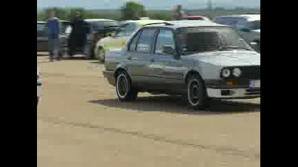 Vectra 2.0 115ps vs Bmw 320i 130ps