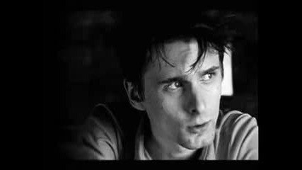 Matthew Bellamy pee kato Gwen Stefani :)