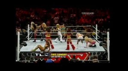 W W E R A W Slammy Awards 12.13.2010 Най - забавен момент за 2010 + Divas Batle Royal 
