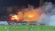 "Червените" фенове запалиха факли на мача срещу Славия