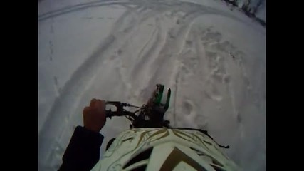 Ето как се кара про-мотокрос на сняг