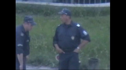 Полицаи делят 50/50 