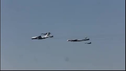 Любителски кадри от парада в Москва на 09 Май 2009г.