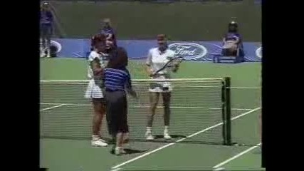 Steffi Graf vs Maryjoe Fernandez 1990 Australian Open part 1