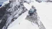 Вечният сняг: Какво е да живееш и работиш високо в Алпите (ВИДЕО)
