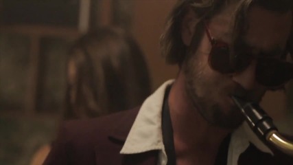 Foxx on Fire - Vicious Satellite