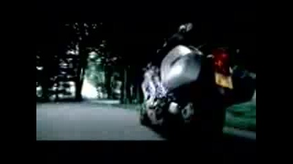 Реклама - Мотоциклет HONDA VFR