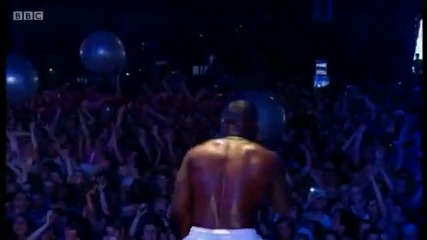 Dizzee Rascal - Dirtee Disco (live at Radio 1s Big Weekend) 