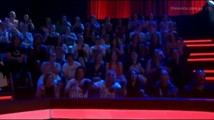 Skye Elizabeth didn't notice Joel turn his chair(зад кулисите на 2-ри епизод-the Voice Australia2013