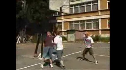 Horata Ot Getoto Basketbol.avi