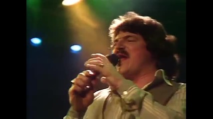 Toto - Hold The Line