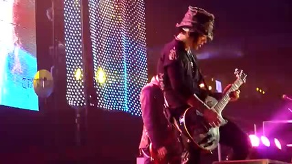 Guns N' Roses - Estranged - Allstate Arena Chicago 15,2011