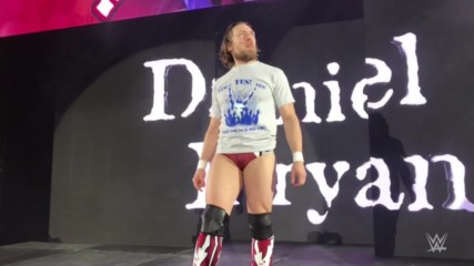 Yes! Oberhausen erupts for Daniel Bryan