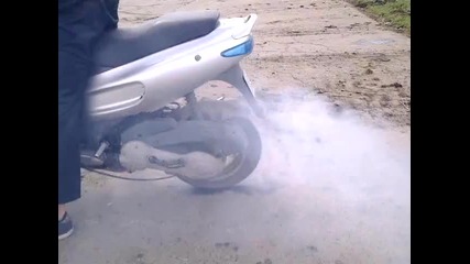 Gilera Runner 180cc 2t [burnout][hq]