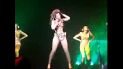 Beyonce - Radio I Am...tour live @ Zurich Hallenstadion May 2009