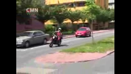 Ktm 950 Supermoto Street Stunts