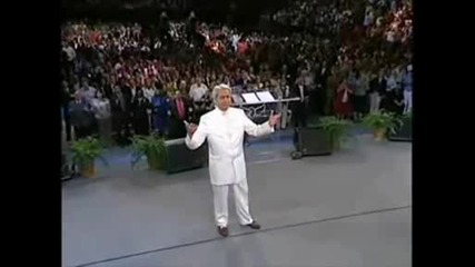 Benny Hinn Begins To Worship (miami 2008)