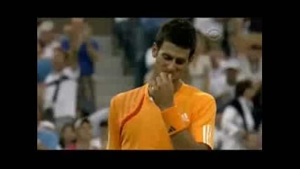 Roger Federer between the legs shot vs. Djokovic