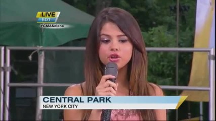 Selena Gomez говори за албума си със Scene и за Джъстин