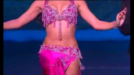 Belly dancer Sonia Isiand