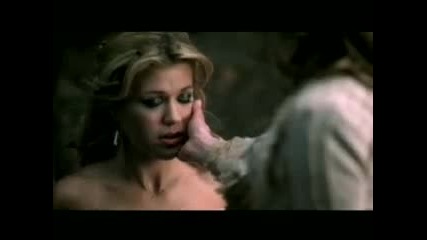 Kelly Clarkson Behind These Hazel Eyes 