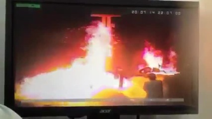 Пожар на бензиностанция в Оман