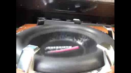Yiitx 550rms - - - Audiobahn