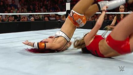 Sasha Banks vs. Nikki Bella: Raw, Aug. 17, 2015 (Full Match)