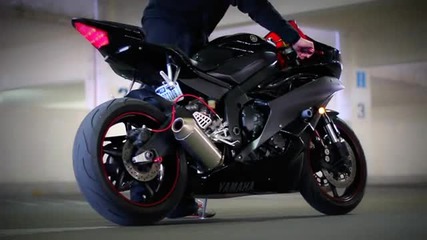 Tiforce Full Exhaust--2006 Yamaha R6--parking Garage