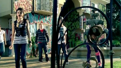 Selena Gomez - Tell Me Something I Dont Know
