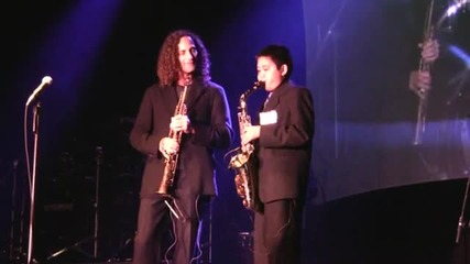Austin G with Kenny G performing Over the Rainbow at Humphreys San Diego 